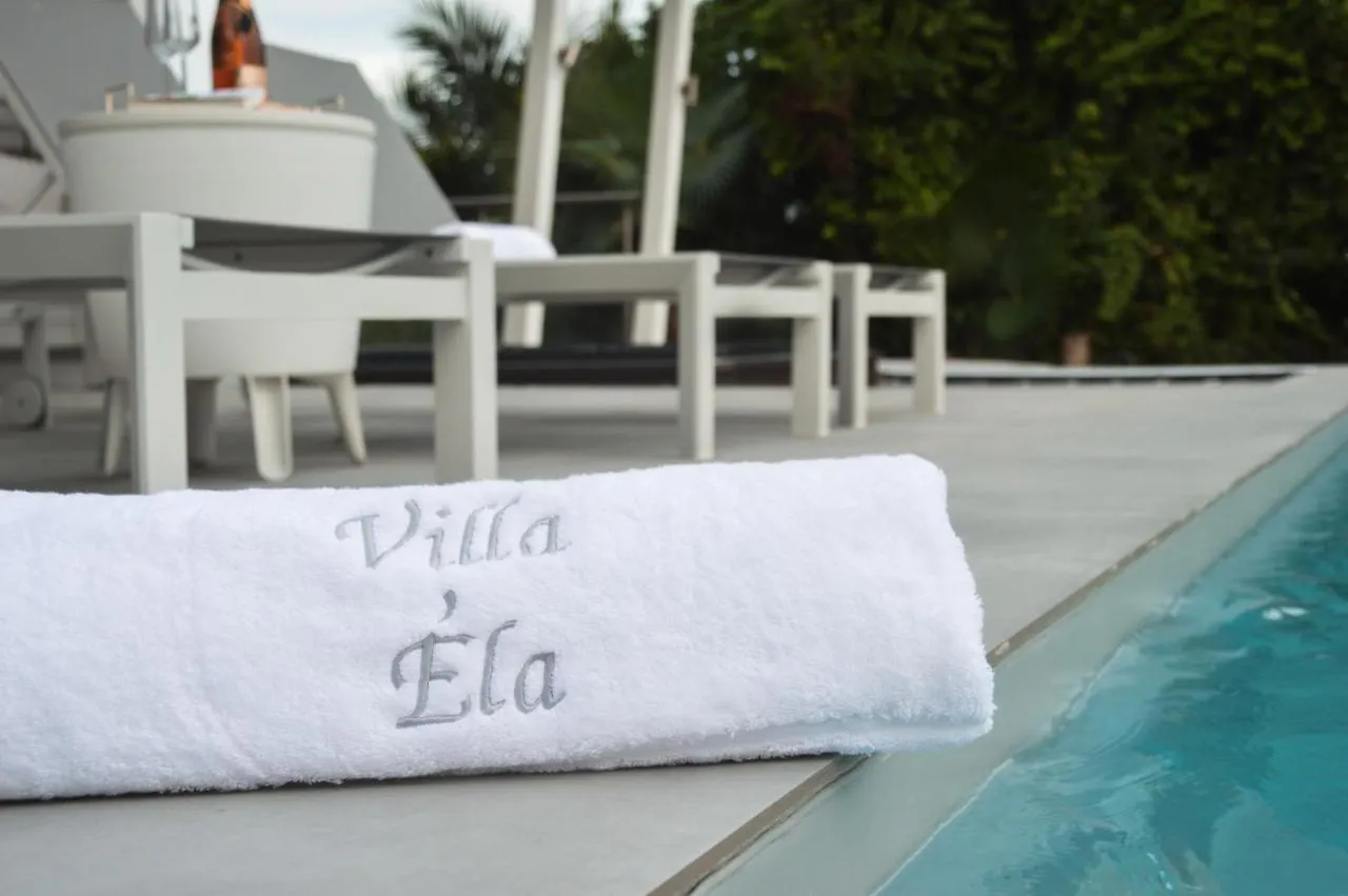Villa Ela - Jolie Villa Avec Piscine Chauffee Et Jacuzzi Les Abymes